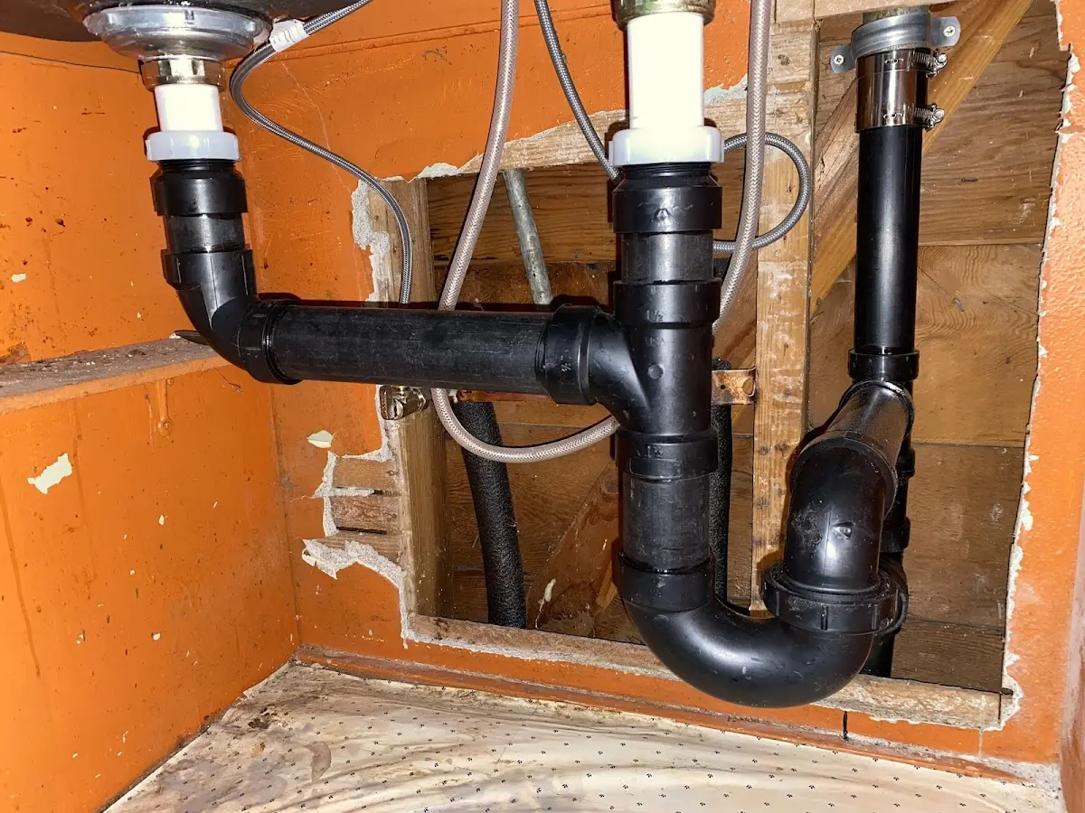 Professional Pipe Bursting equipment and tools on the job in Massac